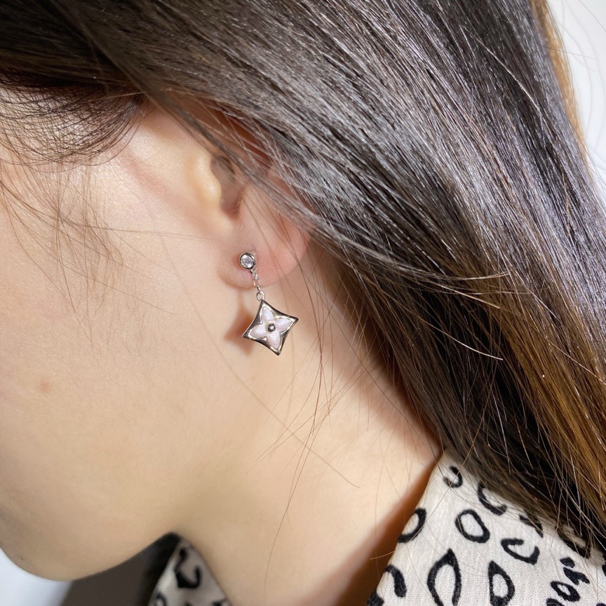 루이비통 컬리 블라썸 귀걸이2 상세 이미지